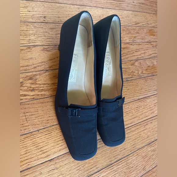 Salvatore Ferragamo women shoes size 8 1/2 - Picture 13 of 15